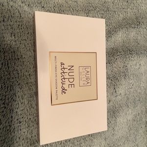 Laura Geller eyeshadow pallete